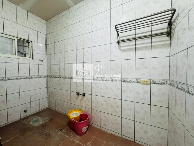 竹南低總價5房透天房屋室內格局與周邊環境