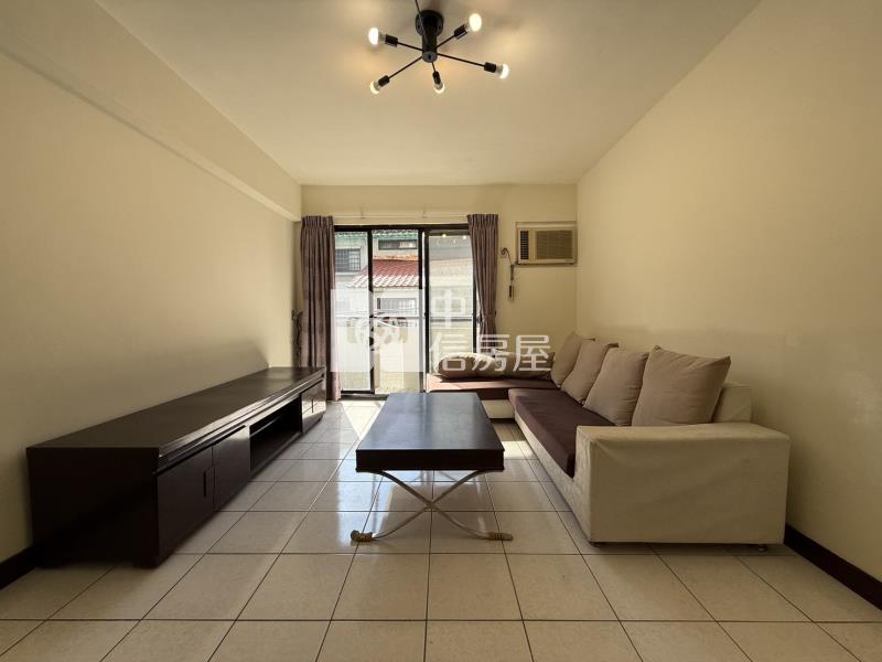 中興商圈旁2+1房採光戶房屋室內格局與周邊環境