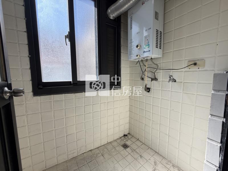 中興商圈旁2+1房採光戶房屋室內格局與周邊環境