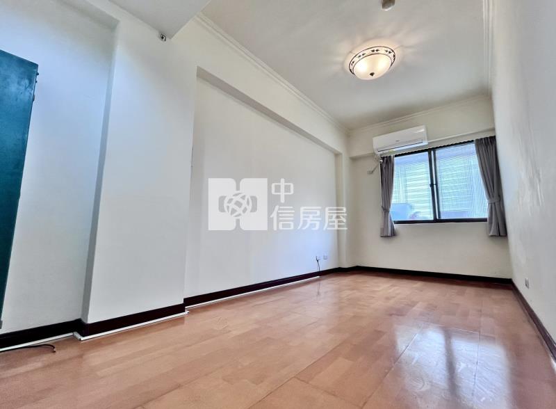 太平樹孝商圈蛋黃區入門玄關兩房B1平車房屋室內格局與周邊環境