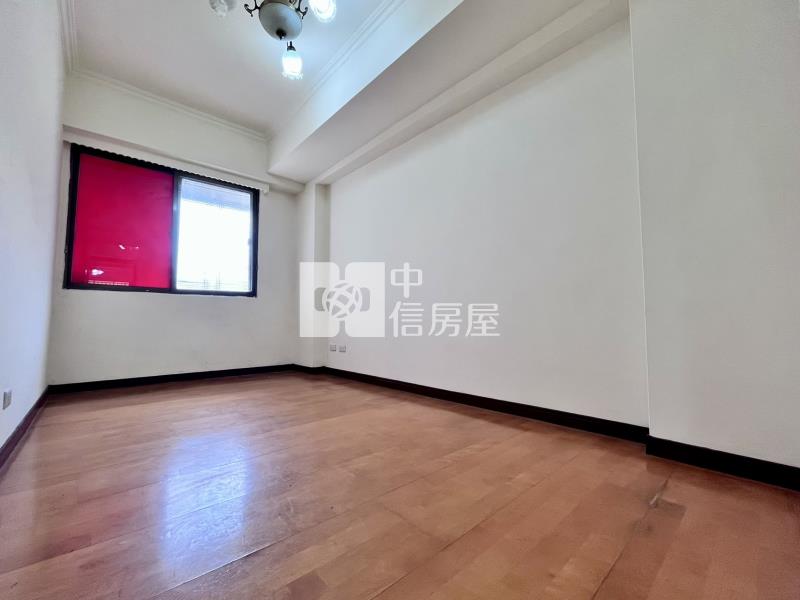 太平樹孝商圈蛋黃區入門玄關兩房B1平車房屋室內格局與周邊環境