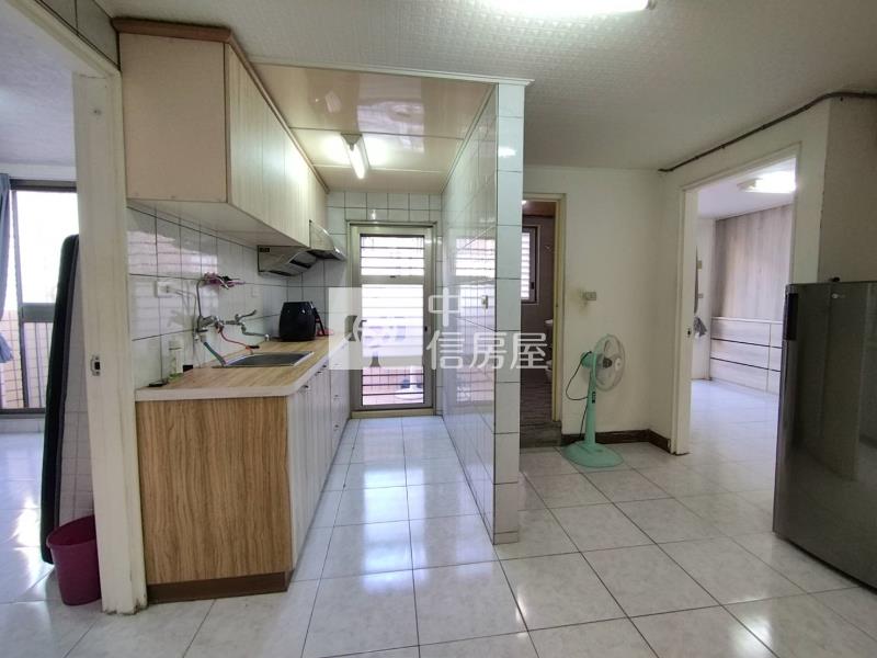 永康力漢王朝4房雙車位房屋室內格局與周邊環境