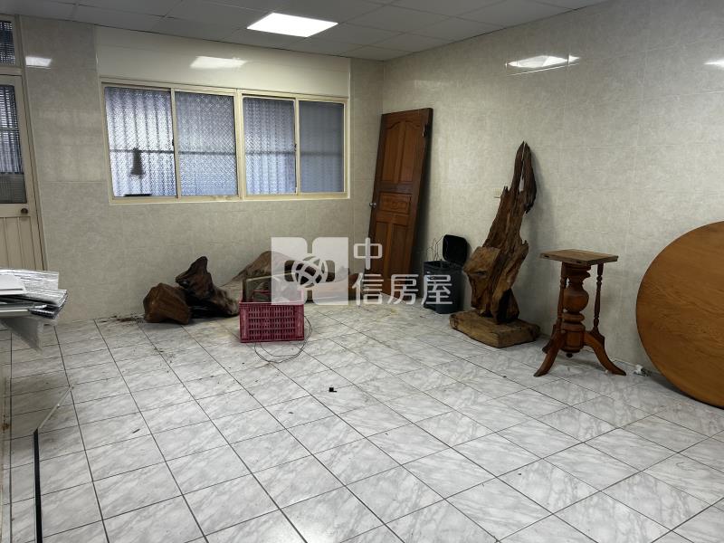 中壢近青埔透天房屋室內格局與周邊環境