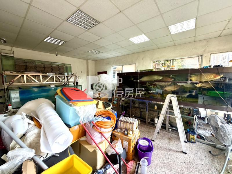 內壢後站華勛商圈大面寬店面房屋室內格局與周邊環境