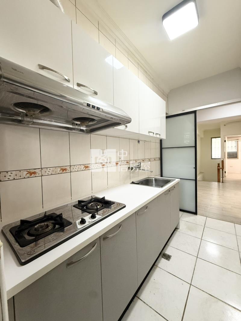 南區低總價樓店房屋室內格局與周邊環境