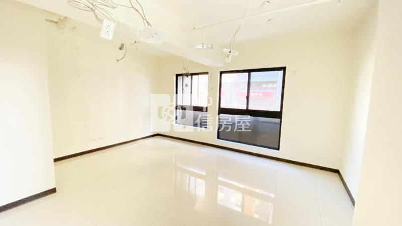 桃園青埔W站前大露台美廈房屋室內格局與周邊環境