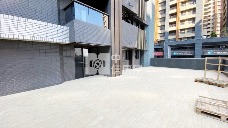 桃園青埔W站前大露台美廈房屋室內格局與周邊環境