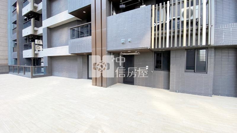 桃園青埔W站前大露台美廈房屋室內格局與周邊環境