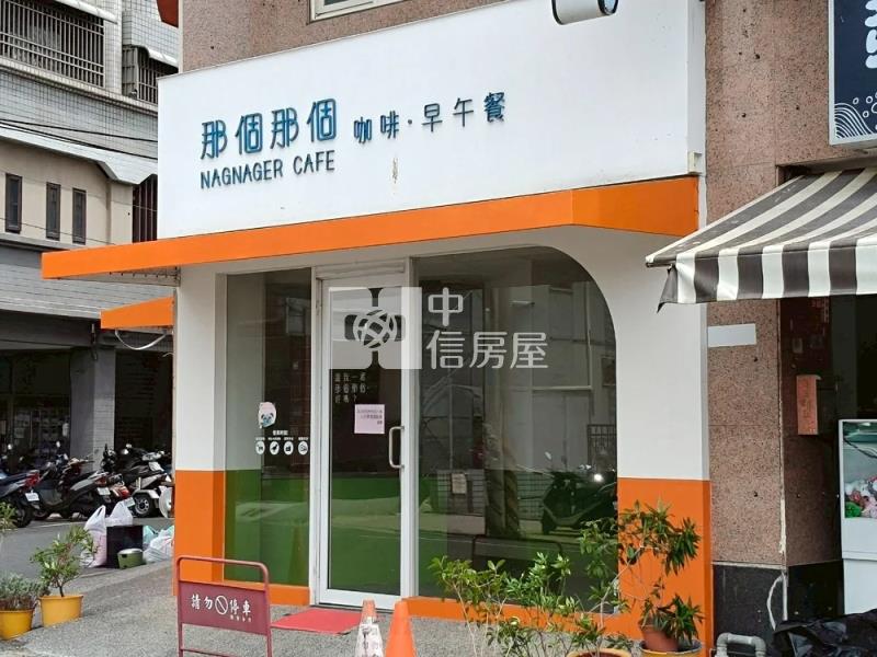 斗六家樂福三角窗店住房屋室內格局與周邊環境
