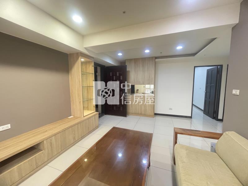 法國之星高樓層三房車房屋室內格局與周邊環境