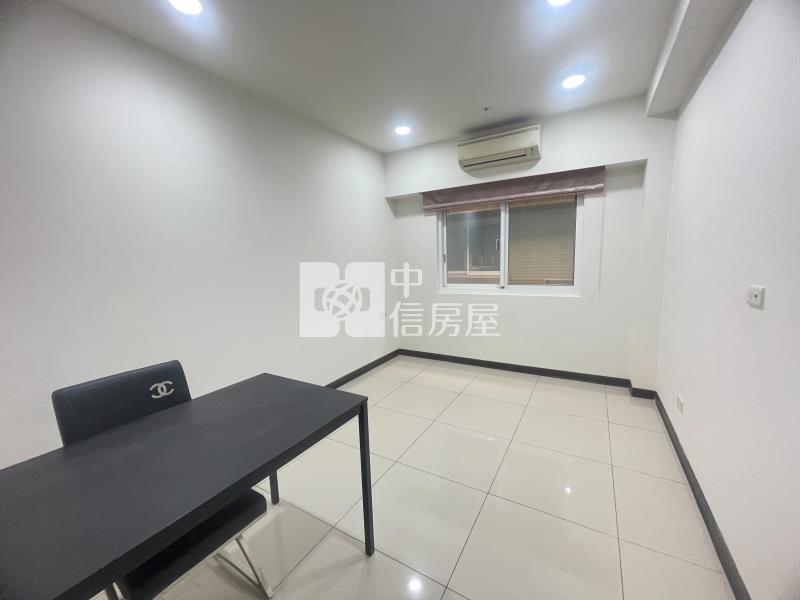 法國之星高樓層三房車房屋室內格局與周邊環境