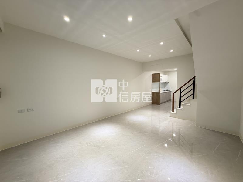 南工街四套房RC透天房屋室內格局與周邊環境