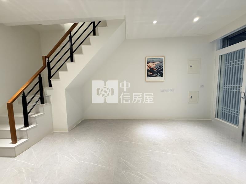 南工街四套房RC透天房屋室內格局與周邊環境