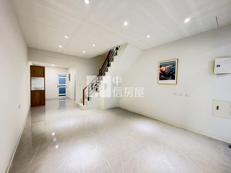 南工近五王國小整新舒適店住房屋室內格局與周邊環境