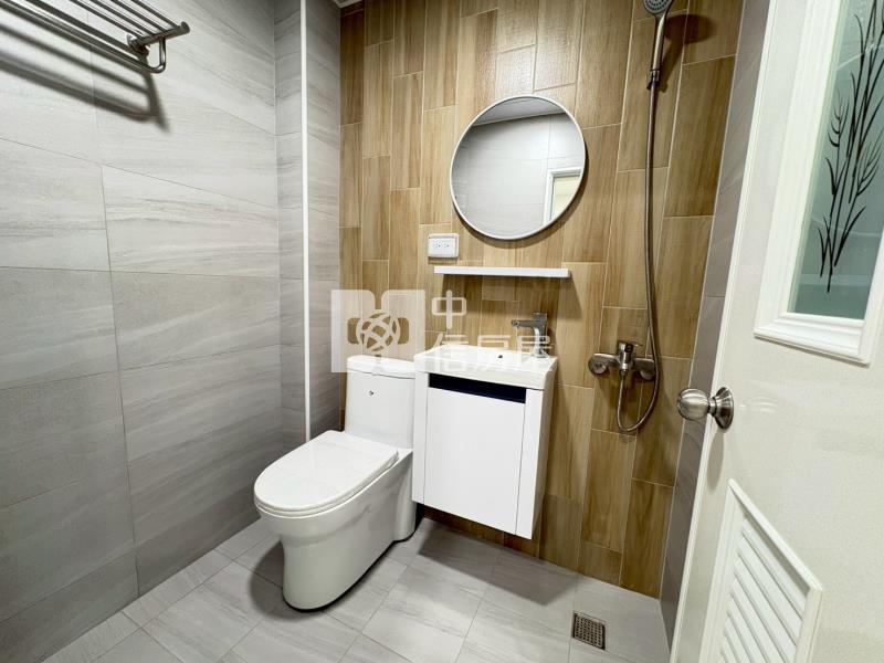 南工近五王國小整新舒適店住房屋室內格局與周邊環境