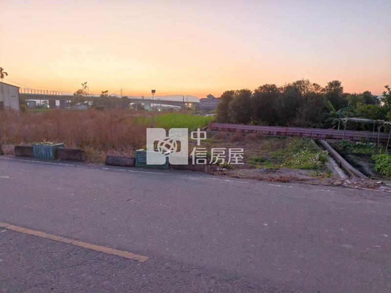 守成小農地房屋室內格局與周邊環境