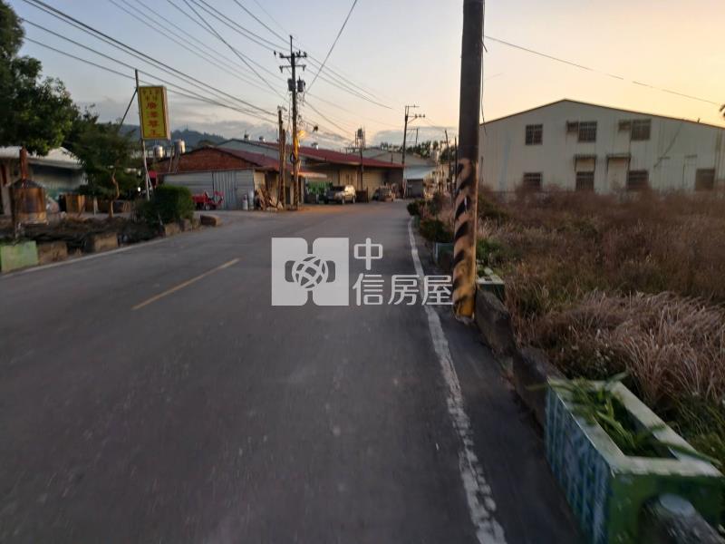 守成小農地房屋室內格局與周邊環境