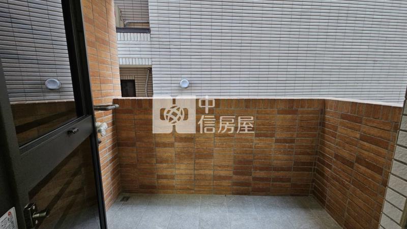 楊梅富岡小資全新美兩房房屋室內格局與周邊環境