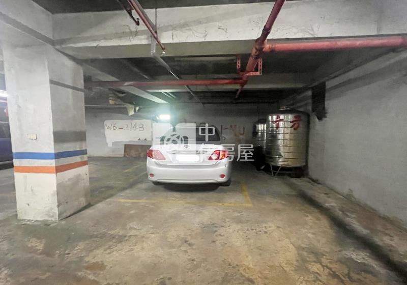 草漯市區公園整新採光三房+平面輪抽車位房屋室內格局與周邊環境