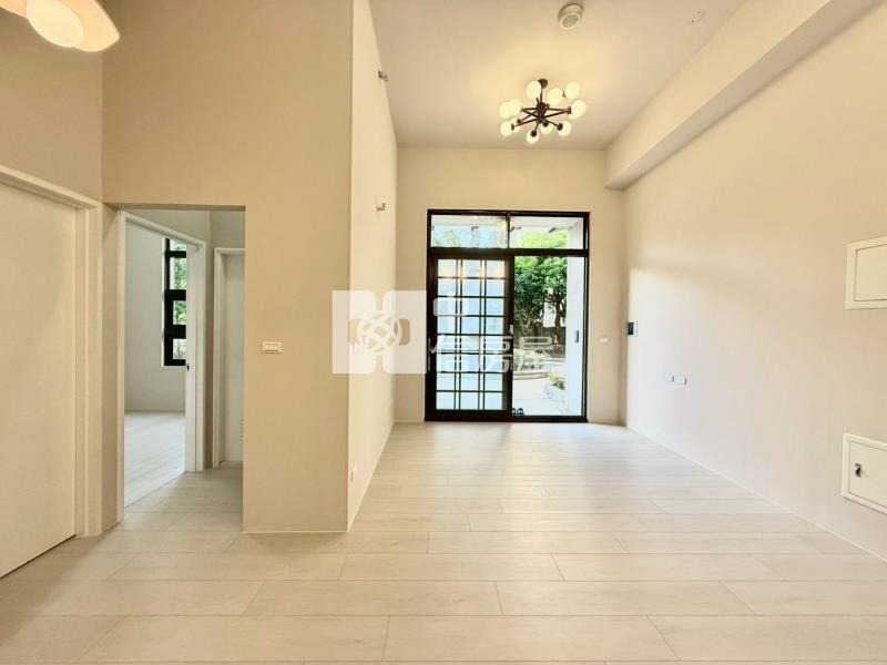 內壢庭院挑高3.8米兩房車房屋室內格局與周邊環境