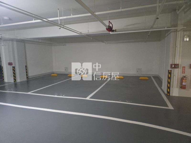 仁德全新三房平車房屋室內格局與周邊環境