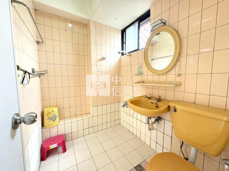 北屯市場旁大三房B房屋室內格局與周邊環境