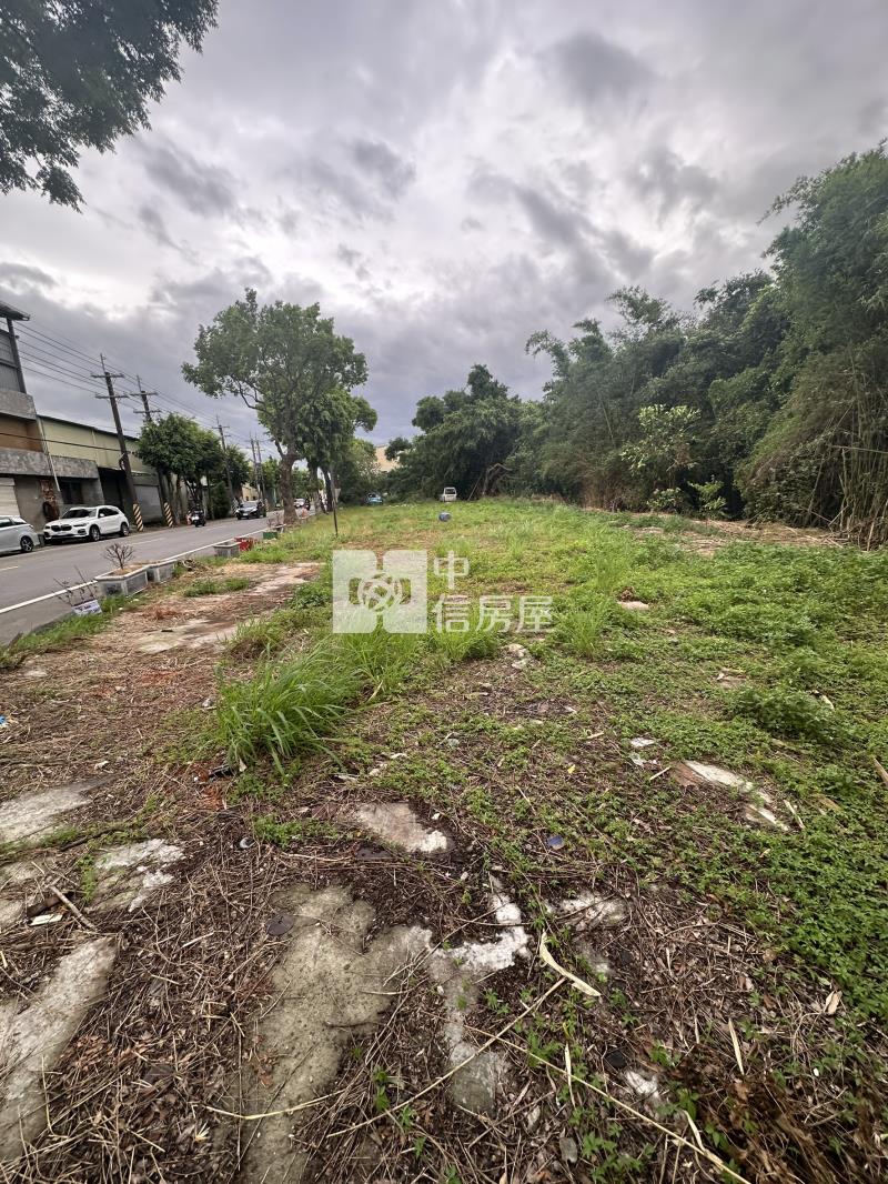 正廣興路大面寬農地房屋室內格局與周邊環境