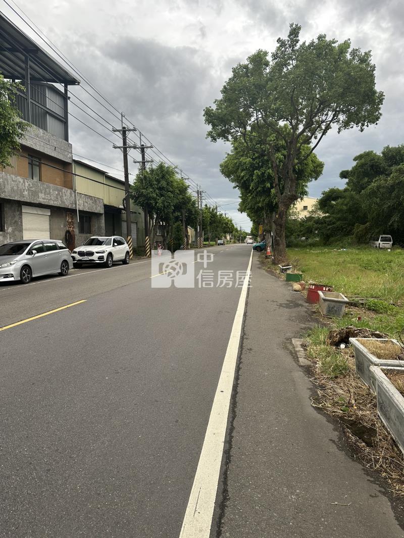 正廣興路大面寬農地房屋室內格局與周邊環境