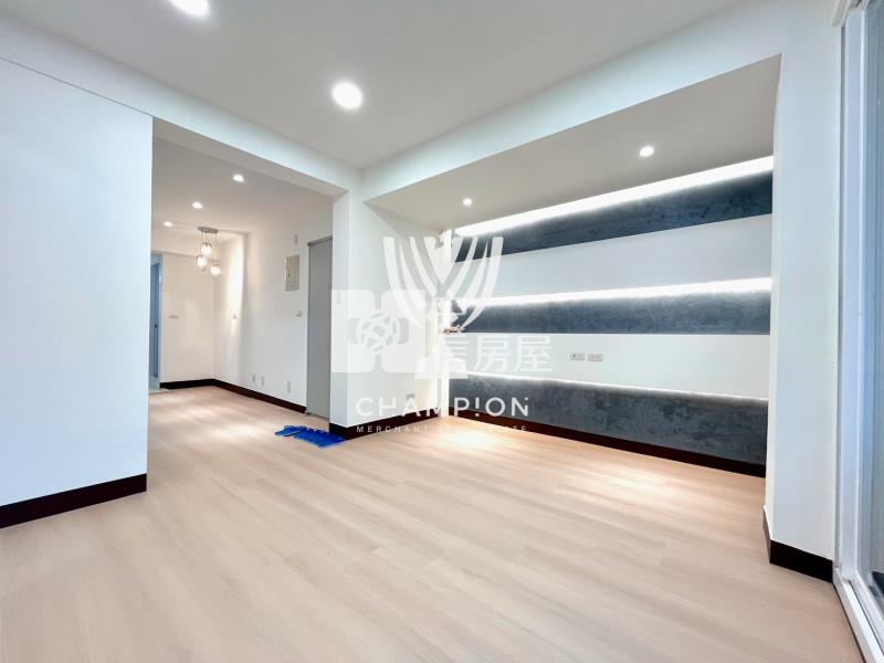 【冠軍】東信馬路旁精美2+1房3F房屋室內格局與周邊環境