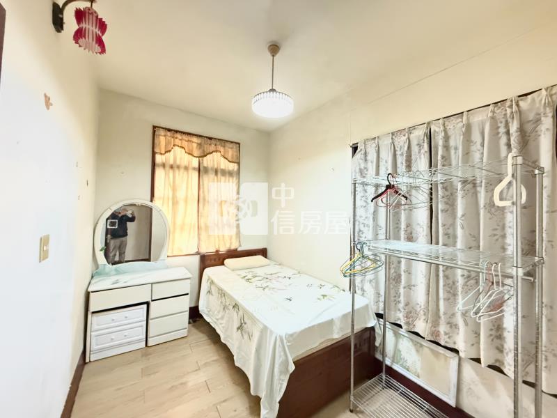 水湳經貿超大地坪臨路豪墅（專任）房屋室內格局與周邊環境