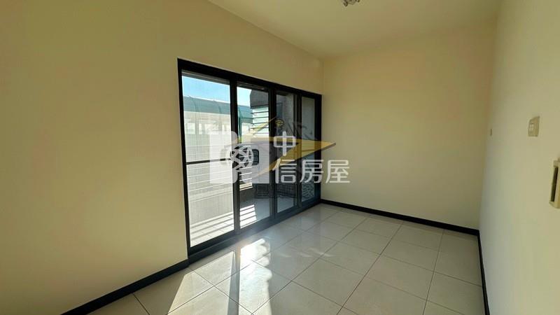 【星鑽】(專委)台中高鐵烏日捷運站旁店住別墅房屋室內格局與周邊環境