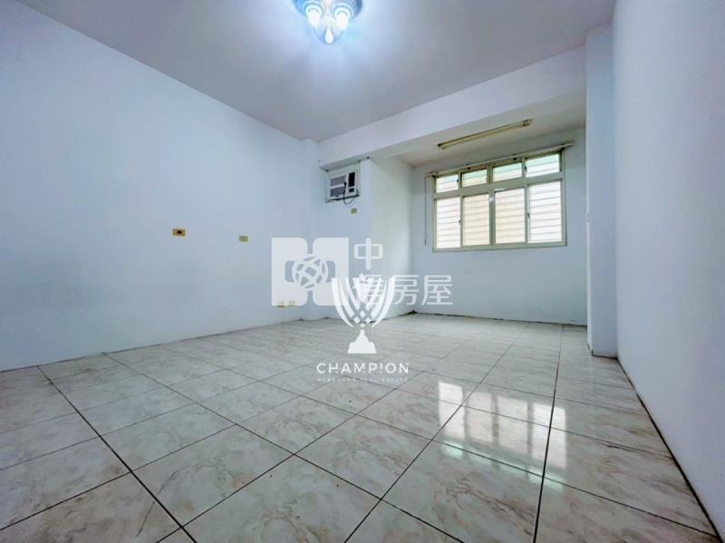 【冠軍】新豐麥當勞旁別墅房屋室內格局與周邊環境