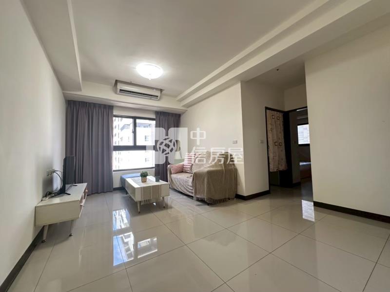 世中心舒適二房+坡平車位(事故屋)房屋室內格局與周邊環境