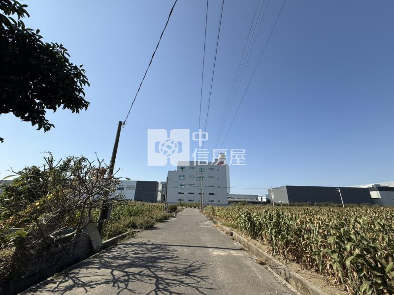 臨新吉工業區優勢一般農地房屋室內格局與周邊環境