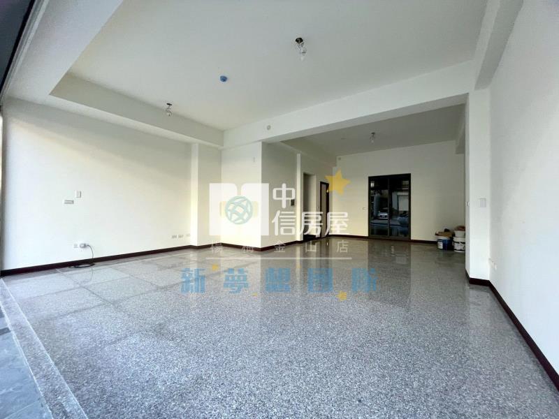 【新夢想】五楊交流道電梯全新透店房屋室內格局與周邊環境