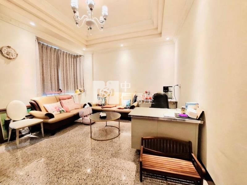 斗六雙車位邊間別墅房屋室內格局與周邊環境