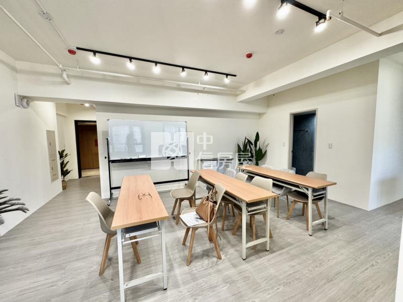 A18高鐵站~站前新銳辦公室房屋室內格局與周邊環境