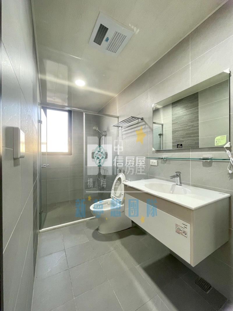 【新夢想】五楊交流道大面寬電梯透店房屋室內格局與周邊環境