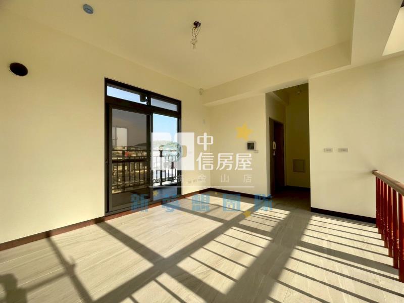 【新夢想】五楊交流道大面寬電梯透店房屋室內格局與周邊環境