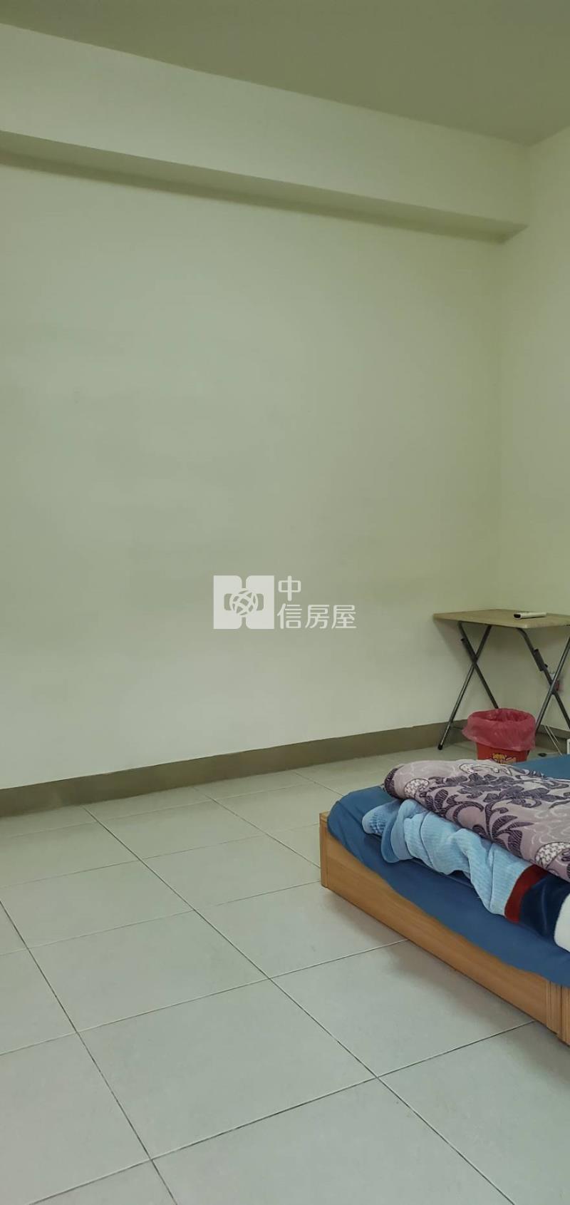 內埔永平街車庫別墅房屋室內格局與周邊環境