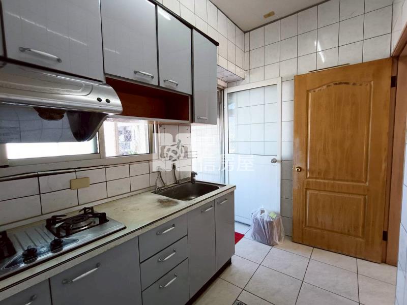 太平歡喜樓運動公園三房美華廈房屋室內格局與周邊環境