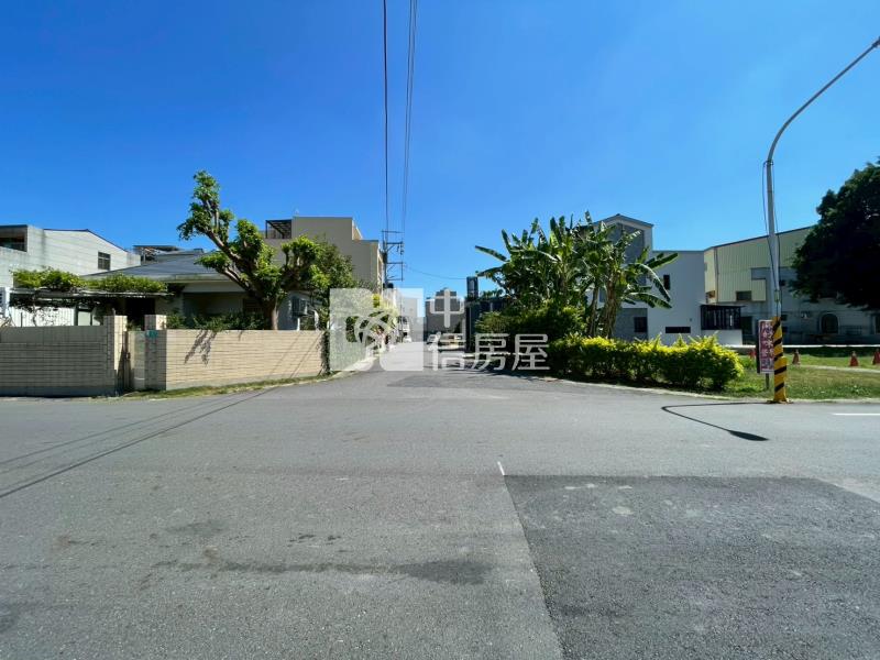 六甲都計方正美建地房屋室內格局與周邊環境