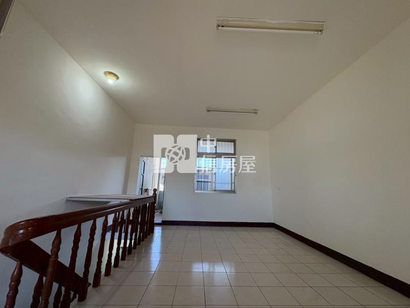 新江路透天房屋室內格局與周邊環境