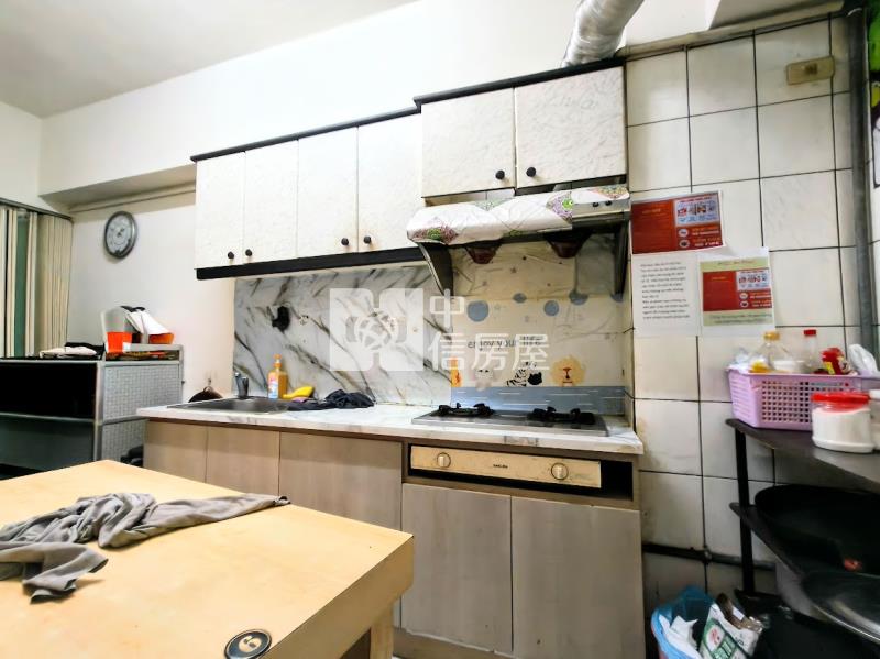 太平*歡樂太平年*馬上有錢*收租金雞母.滿租房屋室內格局與周邊環境