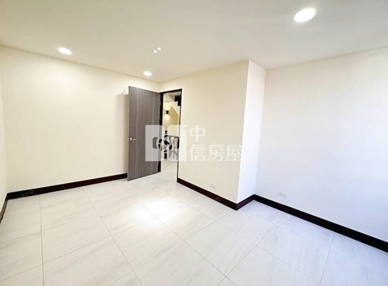 【新世紀】平鎮大勇街整新美透天房屋室內格局與周邊環境