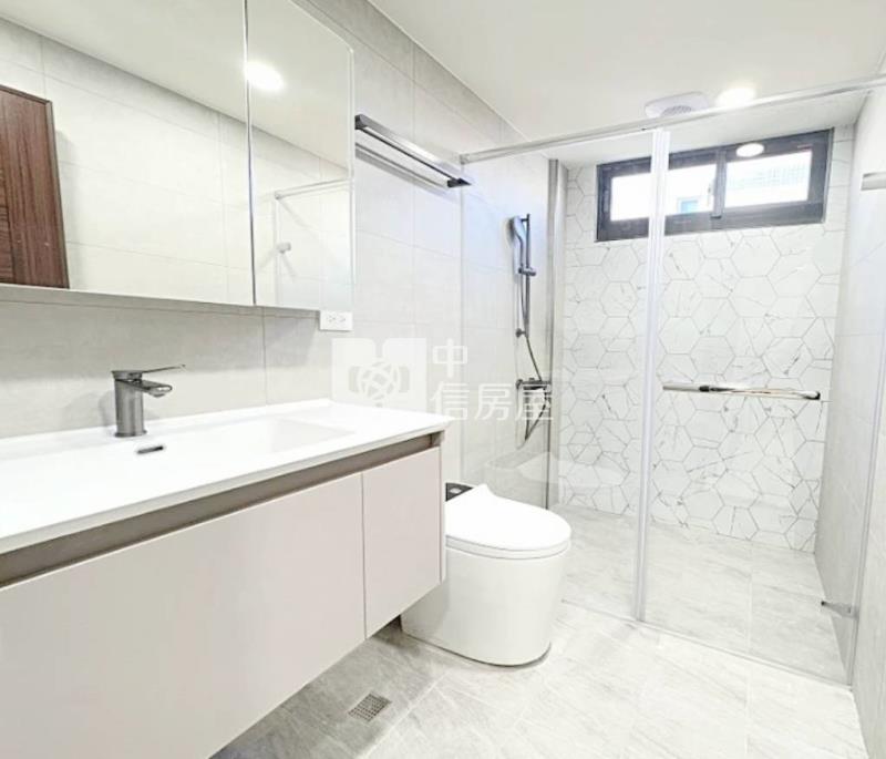 【新世紀】平鎮大勇街整新美透天房屋室內格局與周邊環境