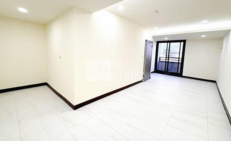 【新世紀】平鎮大勇街整新美透天房屋室內格局與周邊環境