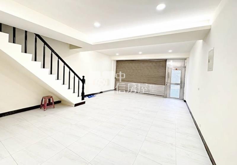 【新世紀】平鎮大勇街整新美透天房屋室內格局與周邊環境