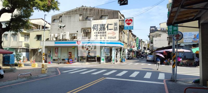 東區林森近成大低總價三房房屋室內格局與周邊環境