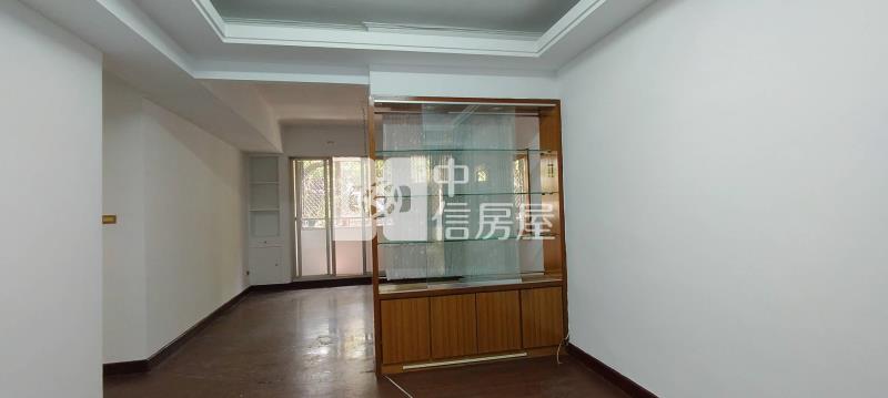 東區林森近成大低總價三房房屋室內格局與周邊環境